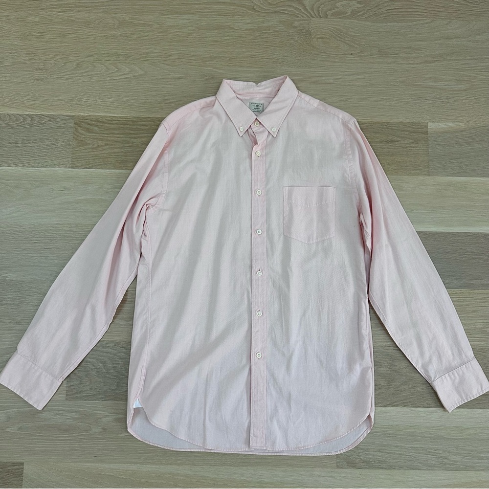 J.CREW - MENS - LIGHT PINK BUTTON DOWN SHIRT - SIZE MEDIUM